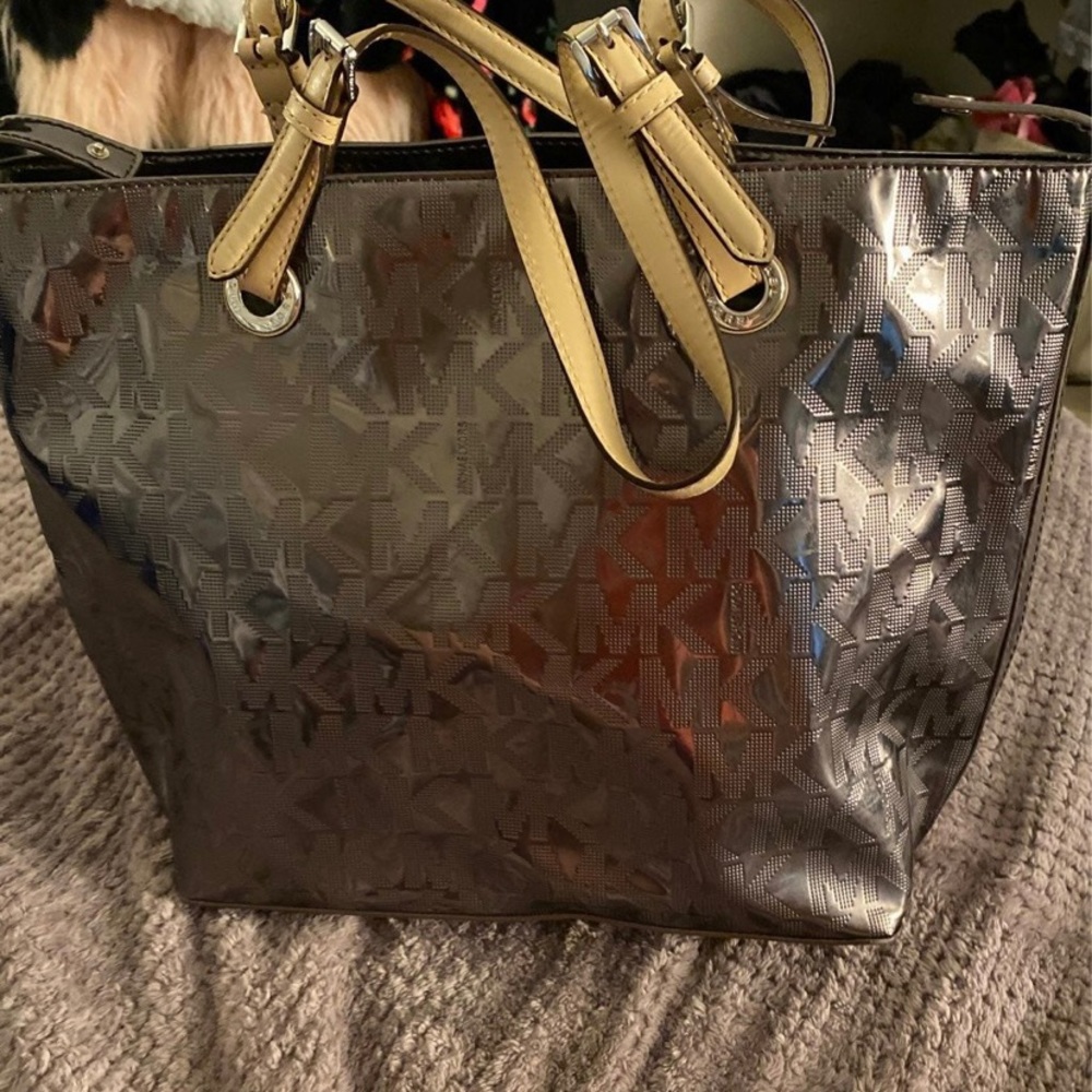 NWT mk bag.
